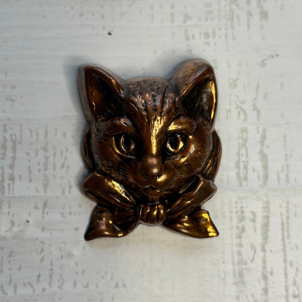 Vintage Copper Cat Brooch